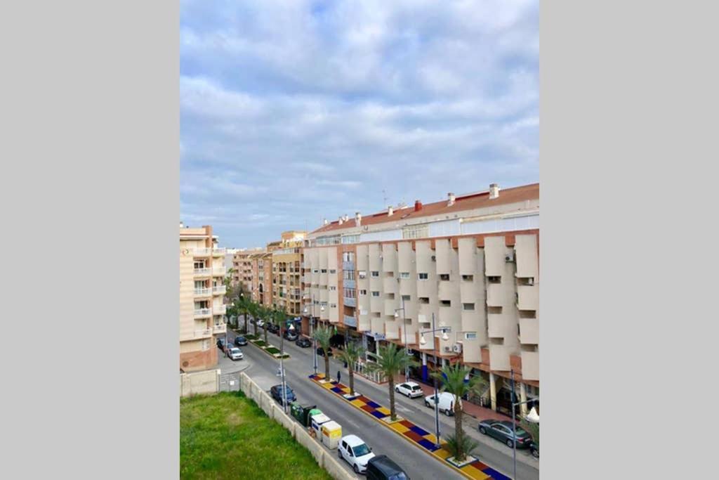 Apartamente Gil Vallejos Torrevieja Exterior photo